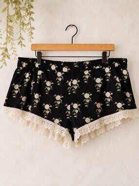 Anthropologie Eyelet Micro Shorts Black Ruffle Floral XL